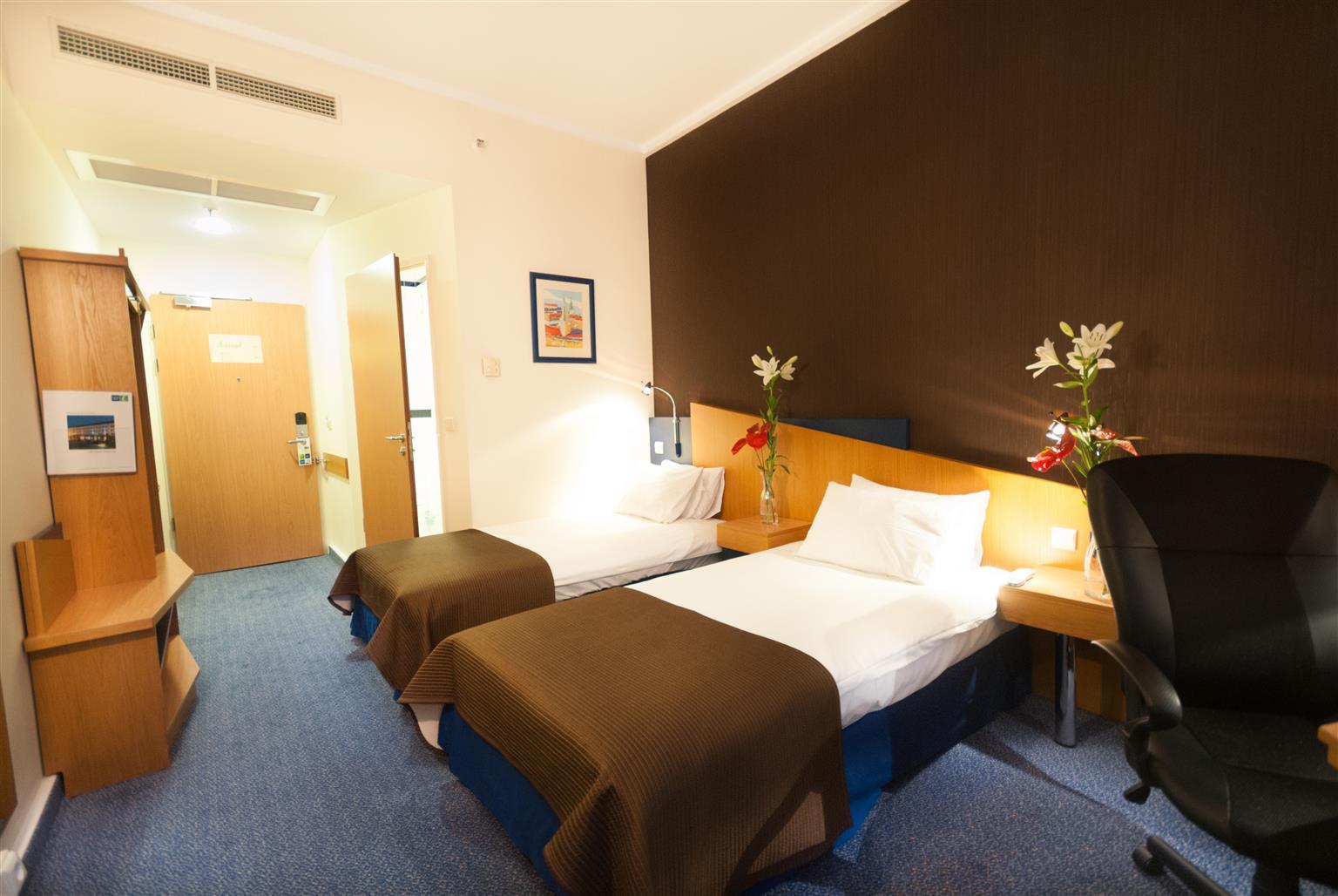 Express Krakow Hotel Exterior photo